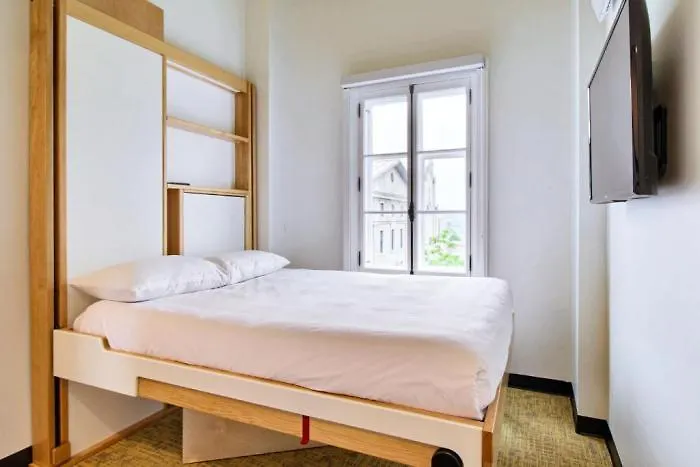 Hotel Atypiq